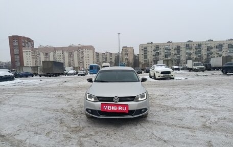Volkswagen Jetta VI, 2014 год, 830 000 рублей, 3 фотография