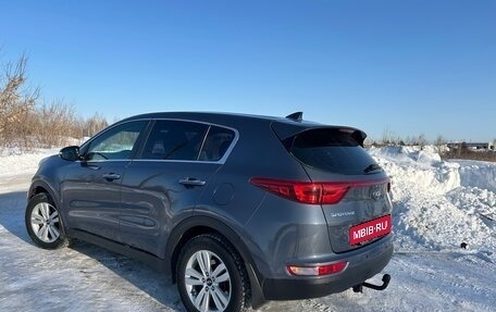 KIA Sportage IV рестайлинг, 2018 год, 1 620 000 рублей, 6 фотография