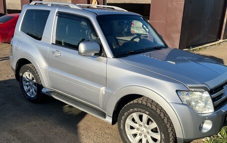Mitsubishi Pajero IV, 2008 год, 1 600 000 рублей, 4 фотография