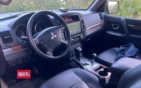 Mitsubishi Pajero IV, 2008 год, 1 600 000 рублей, 7 фотография