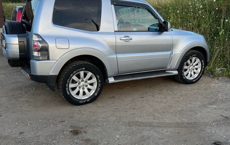Mitsubishi Pajero IV, 2008 год, 1 600 000 рублей, 14 фотография