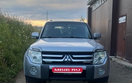 Mitsubishi Pajero IV, 2008 год, 1 600 000 рублей, 12 фотография