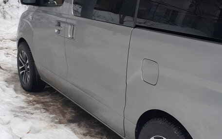 Hyundai Grand Starex Grand Starex I рестайлинг 2, 2012 год, 2 000 000 рублей, 4 фотография