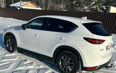 Mazda CX-5 II, 2017 год, 1 950 000 рублей, 3 фотография