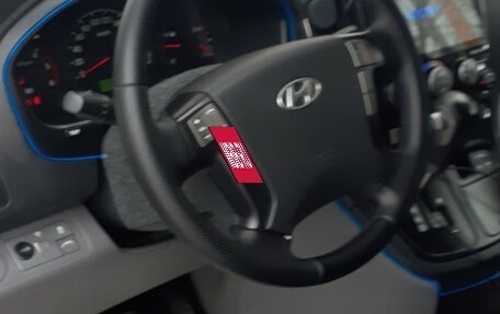 Hyundai Grand Starex Grand Starex I рестайлинг 2, 2012 год, 2 000 000 рублей, 10 фотография