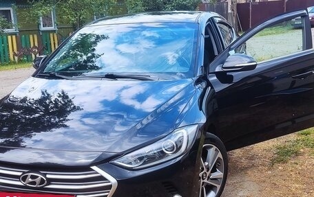 Hyundai Elantra VI рестайлинг, 2017 год, 1 050 000 рублей, 2 фотография