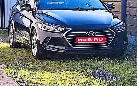 Hyundai Elantra VI рестайлинг, 2017 год, 1 050 000 рублей, 7 фотография