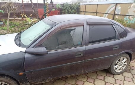 Opel Vectra B рестайлинг, 1997 год, 80 000 рублей, 4 фотография