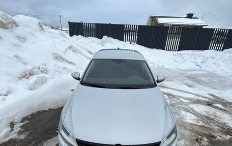 Volkswagen Jetta VI, 2012 год, 900 000 рублей, 2 фотография