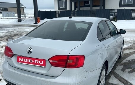 Volkswagen Jetta VI, 2012 год, 900 000 рублей, 11 фотография