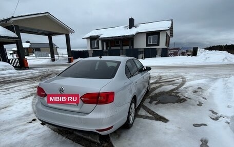 Volkswagen Jetta VI, 2012 год, 900 000 рублей, 8 фотография