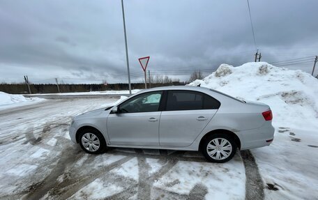 Volkswagen Jetta VI, 2012 год, 900 000 рублей, 19 фотография
