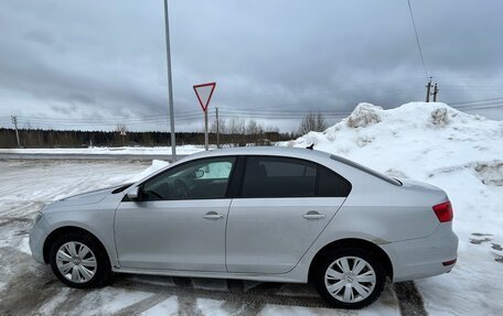 Volkswagen Jetta VI, 2012 год, 900 000 рублей, 18 фотография