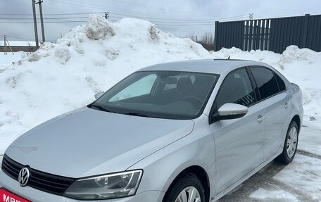 Volkswagen Jetta VI, 2012 год, 900 000 рублей, 20 фотография