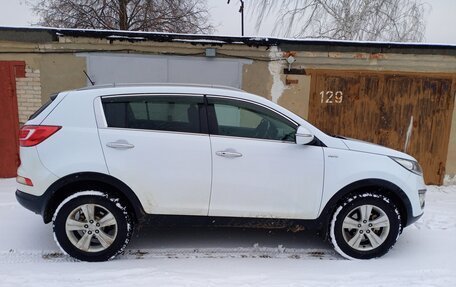 KIA Sportage III, 2011 год, 1 230 000 рублей, 2 фотография