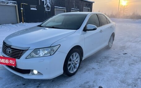 Toyota Camry, 2014 год, 1 800 000 рублей, 2 фотография