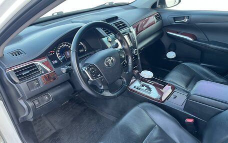 Toyota Camry, 2014 год, 1 800 000 рублей, 18 фотография