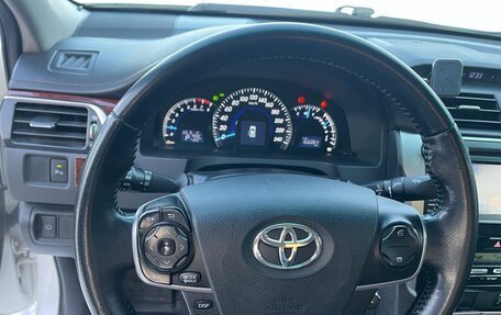 Toyota Camry, 2014 год, 1 800 000 рублей, 20 фотография