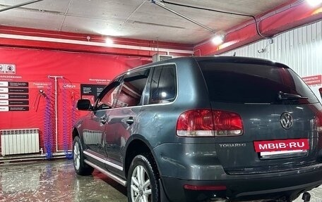 Volkswagen Touareg III, 2004 год, 650 000 рублей, 15 фотография