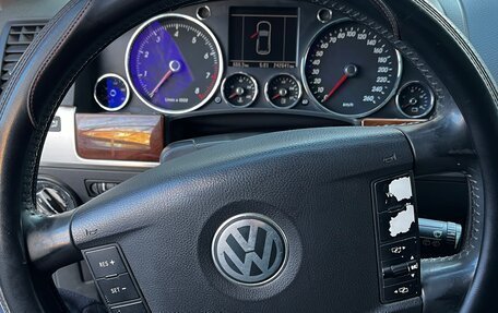 Volkswagen Touareg III, 2004 год, 650 000 рублей, 26 фотография