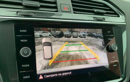 Volkswagen Tiguan II, 2019 год, 2 249 000 рублей, 15 фотография