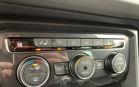 Volkswagen Tiguan II, 2019 год, 2 249 000 рублей, 17 фотография