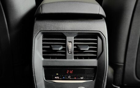 BMW 3 серия, 2020 год, 4 050 000 рублей, 17 фотография