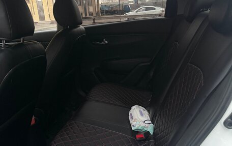 KIA Rio IV, 2019 год, 1 300 000 рублей, 3 фотография