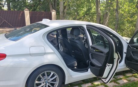 BMW 5 серия, 2017 год, 3 100 000 рублей, 5 фотография