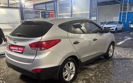 Hyundai ix35 I рестайлинг, 2013 год, 1 550 000 рублей, 4 фотография