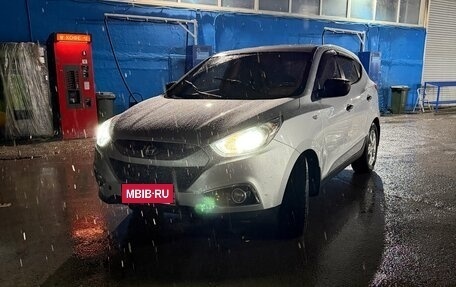 Hyundai ix35 I рестайлинг, 2013 год, 1 550 000 рублей, 16 фотография