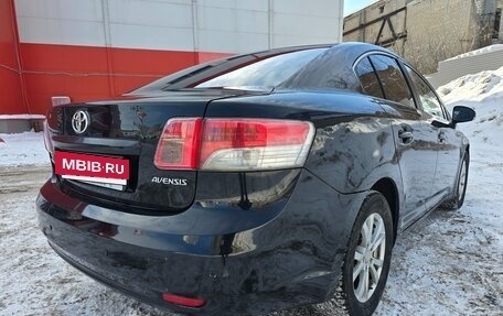 Toyota Avensis III рестайлинг, 2011 год, 1 050 000 рублей, 3 фотография