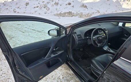 Toyota Avensis III рестайлинг, 2011 год, 1 050 000 рублей, 9 фотография