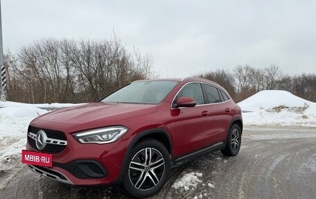 Mercedes-Benz GLA, 2020 год, 3 470 000 рублей, 3 фотография