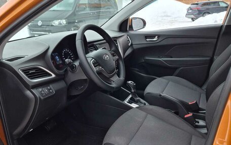 Hyundai Solaris II рестайлинг, 2017 год, 1 317 000 рублей, 7 фотография