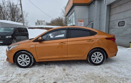 Hyundai Solaris II рестайлинг, 2017 год, 1 317 000 рублей, 3 фотография