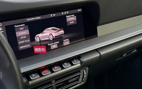 Porsche 911, 2020 год, 17 000 000 рублей, 16 фотография