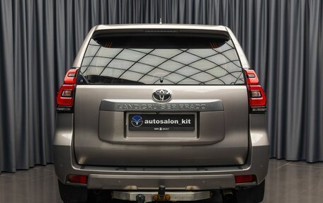 Toyota Land Cruiser Prado 150 рестайлинг 2, 2020 год, 5 200 000 рублей, 3 фотография