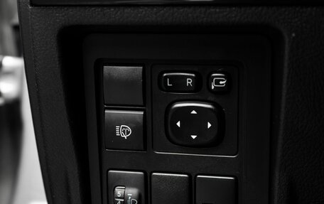 Toyota Land Cruiser Prado 150 рестайлинг 2, 2020 год, 5 200 000 рублей, 18 фотография