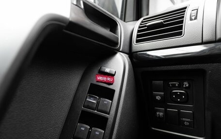 Toyota Land Cruiser Prado 150 рестайлинг 2, 2020 год, 5 200 000 рублей, 17 фотография