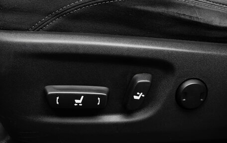 Toyota Land Cruiser Prado 150 рестайлинг 2, 2020 год, 5 200 000 рублей, 22 фотография