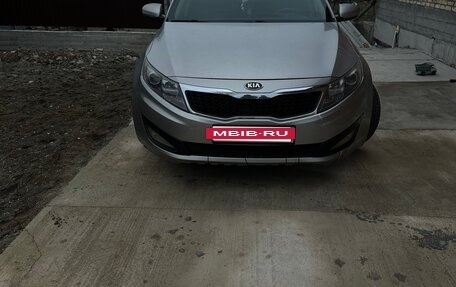 KIA Optima III, 2011 год, 850 000 рублей, 2 фотография