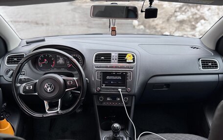 Volkswagen Polo VI (EU Market), 2019 год, 1 400 000 рублей, 5 фотография
