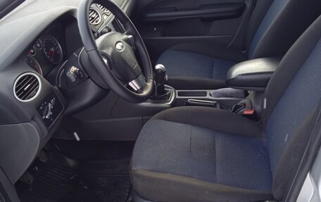 Ford Focus II рестайлинг, 2006 год, 430 000 рублей, 13 фотография