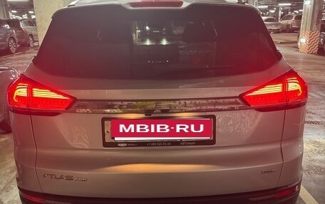 Geely Atlas, 2024 год, 2 950 000 рублей, 3 фотография