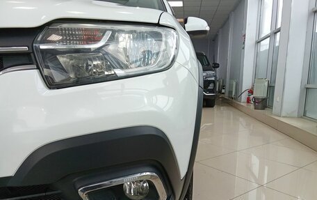 Renault Logan II, 2019 год, 1 245 000 рублей, 4 фотография