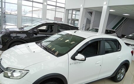 Renault Logan II, 2019 год, 1 245 000 рублей, 6 фотография