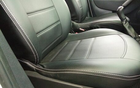 Renault Logan II, 2019 год, 1 245 000 рублей, 18 фотография