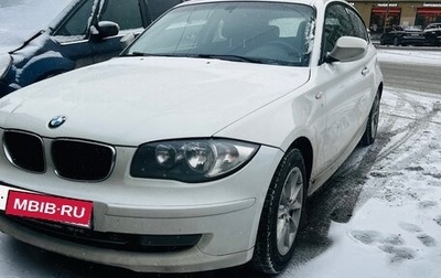 BMW 1 серия, 2011 год, 490 000 рублей, 1 фотография