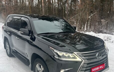 Lexus LX III, 2018 год, 8 300 000 рублей, 1 фотография